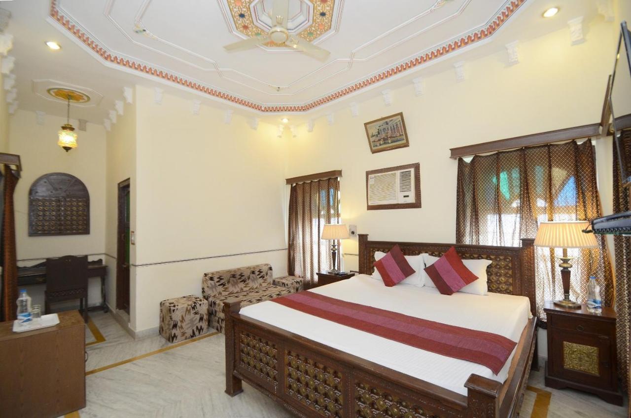 Hotel Heritage Мандава Екстер'єр фото