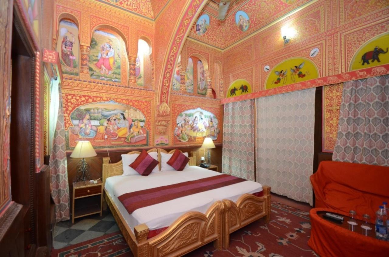 Hotel Heritage Мандава Екстер'єр фото